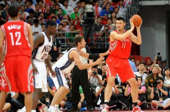 乒超女团四强落位：深大鲁能领跑，孙颖莎和王曼昱巅峰对决将至